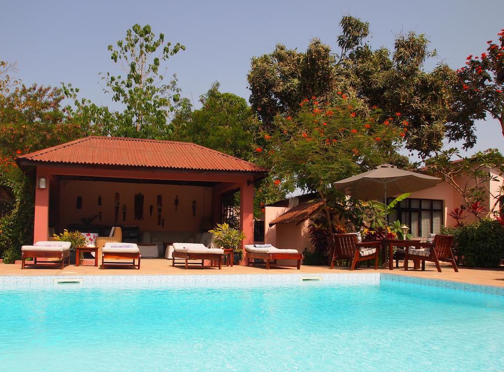 Hotel Hibiscus House Gambia Brufut Zewnętrze zdjęcie