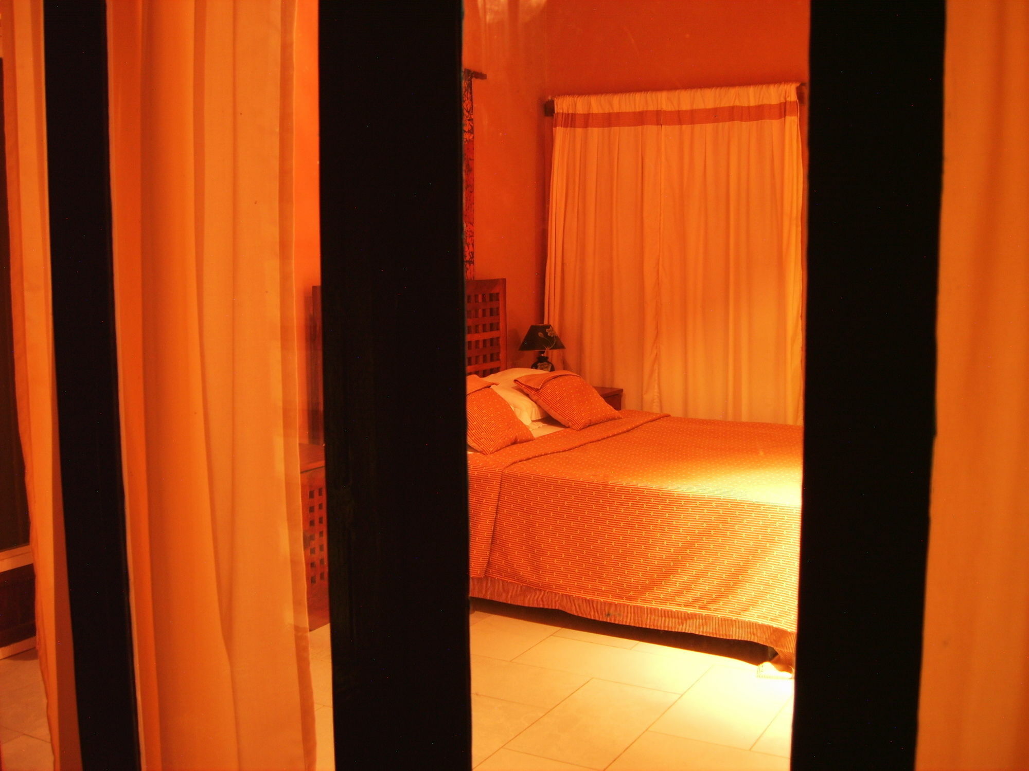 Hotel Hibiscus House Gambia Brufut Zewnętrze zdjęcie
