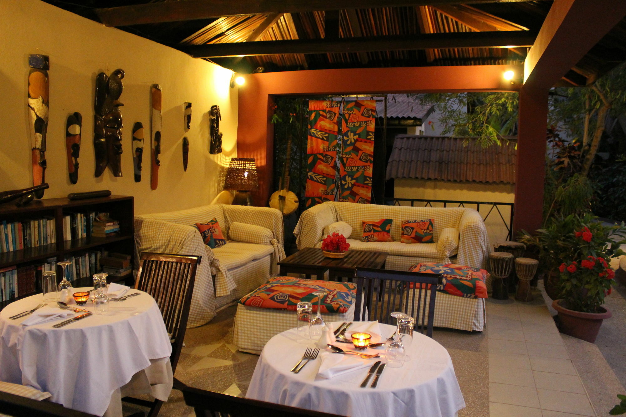 Hotel Hibiscus House Gambia Brufut Zewnętrze zdjęcie